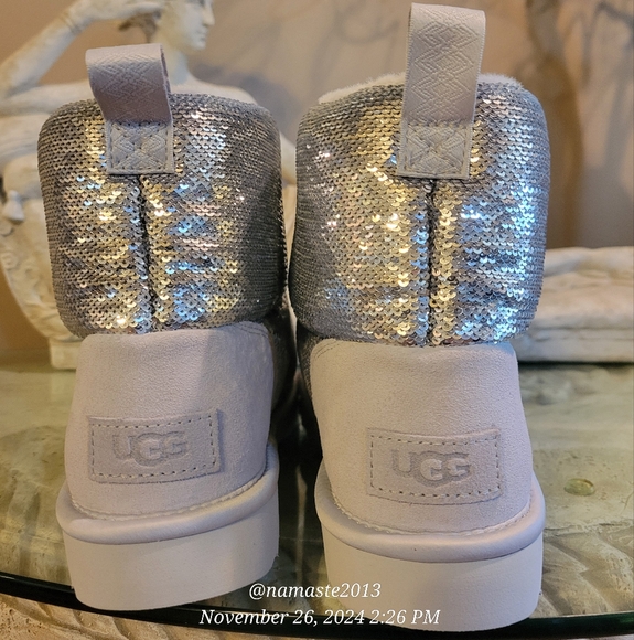 Ugg Classic Mini Mirror Ball Sequin Fur SN 1151291 Designer Winter Size 7 #137 - Picture 8 of 16